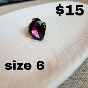 Le Rococo Statement Ring (Plum)